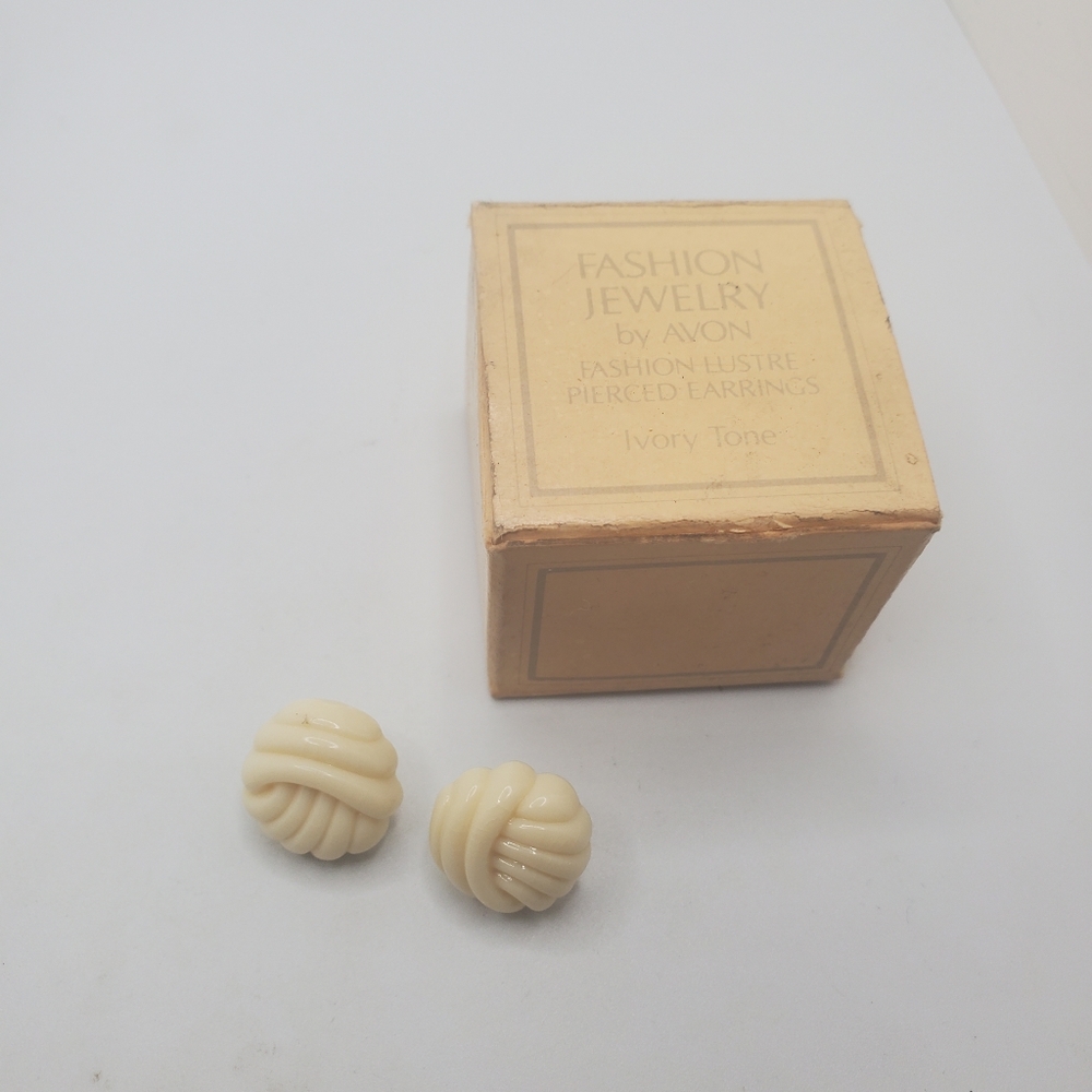 Vintage Avon earrings